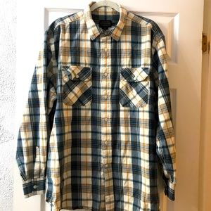 Men’s long sleeve, Pendleton Plaid shirt.
